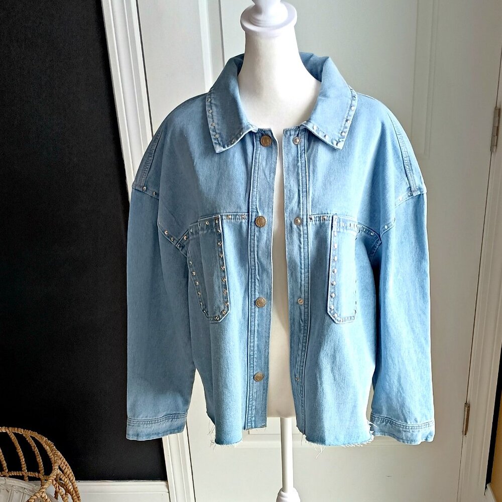 NEW! RAW HEM STUDDED JEAN SHACKET JACKET